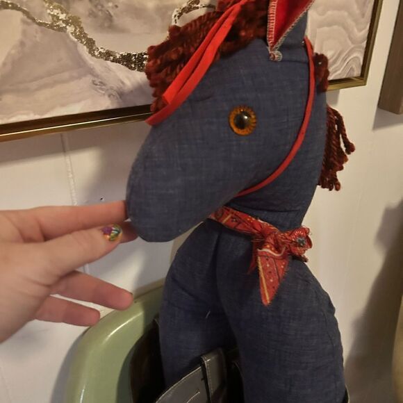 Boot keeper, it’s a horse! Keep those boots nice and crisp! - Picture 3 of 4